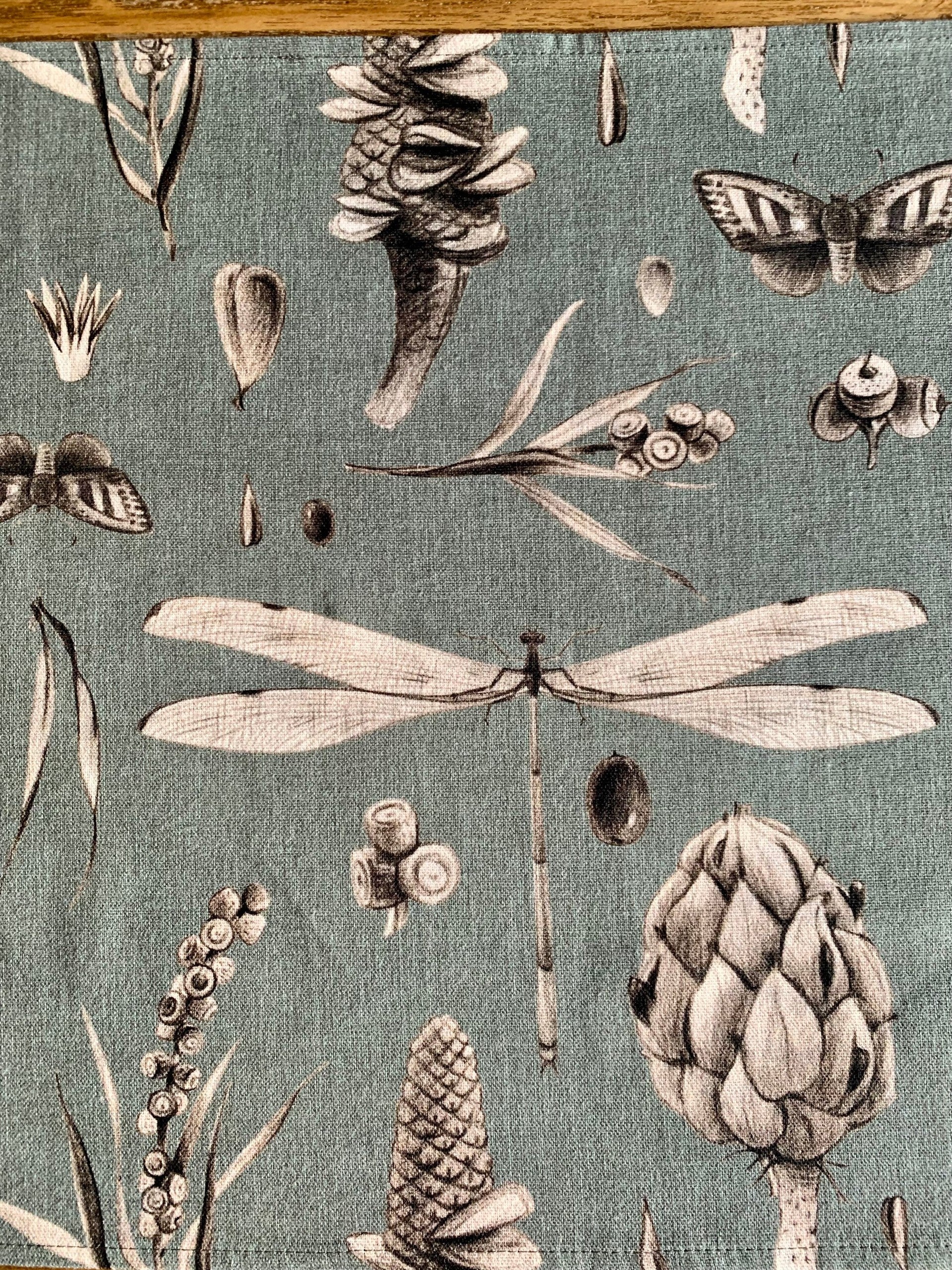 Seeds Aqua Table Runner